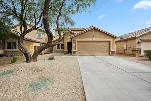 4587 E SILVERBELL Road, San Tan Valley, AZ 85143