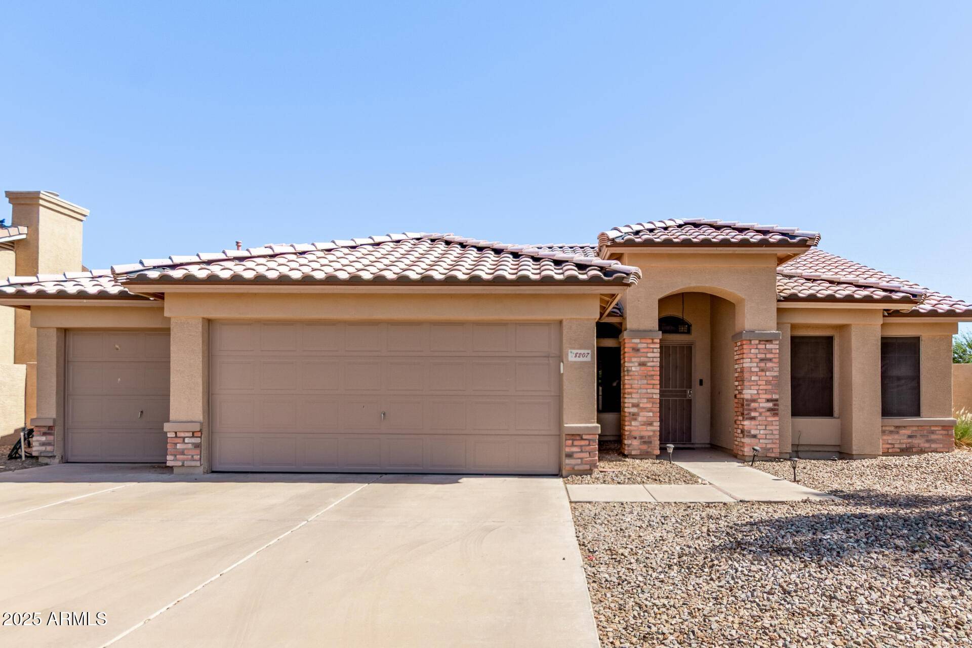Glendale, AZ 85303,8207 W GLENN Drive