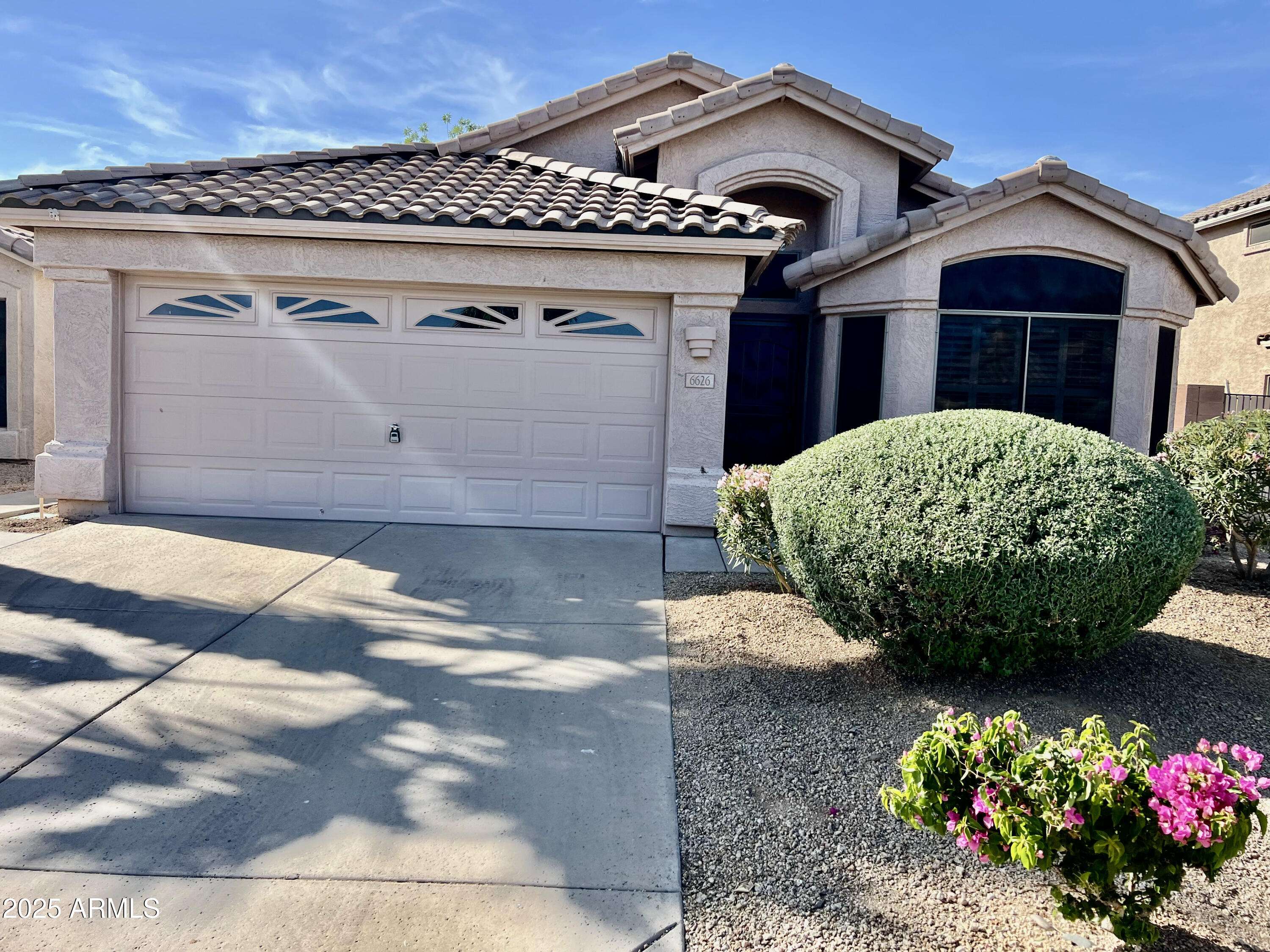 6626 W MONONA Drive, Glendale, AZ 85308