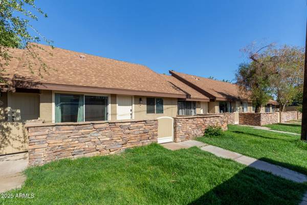 Phoenix, AZ 85016,3807 N 30TH Street #2