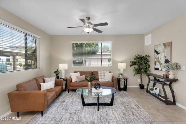 Chandler, AZ 85286,3330 S Gilbert Road #1068