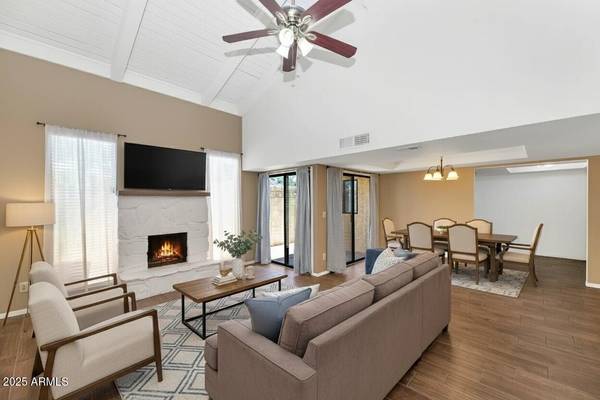 Phoenix, AZ 85014,5726 N 10TH Street #5