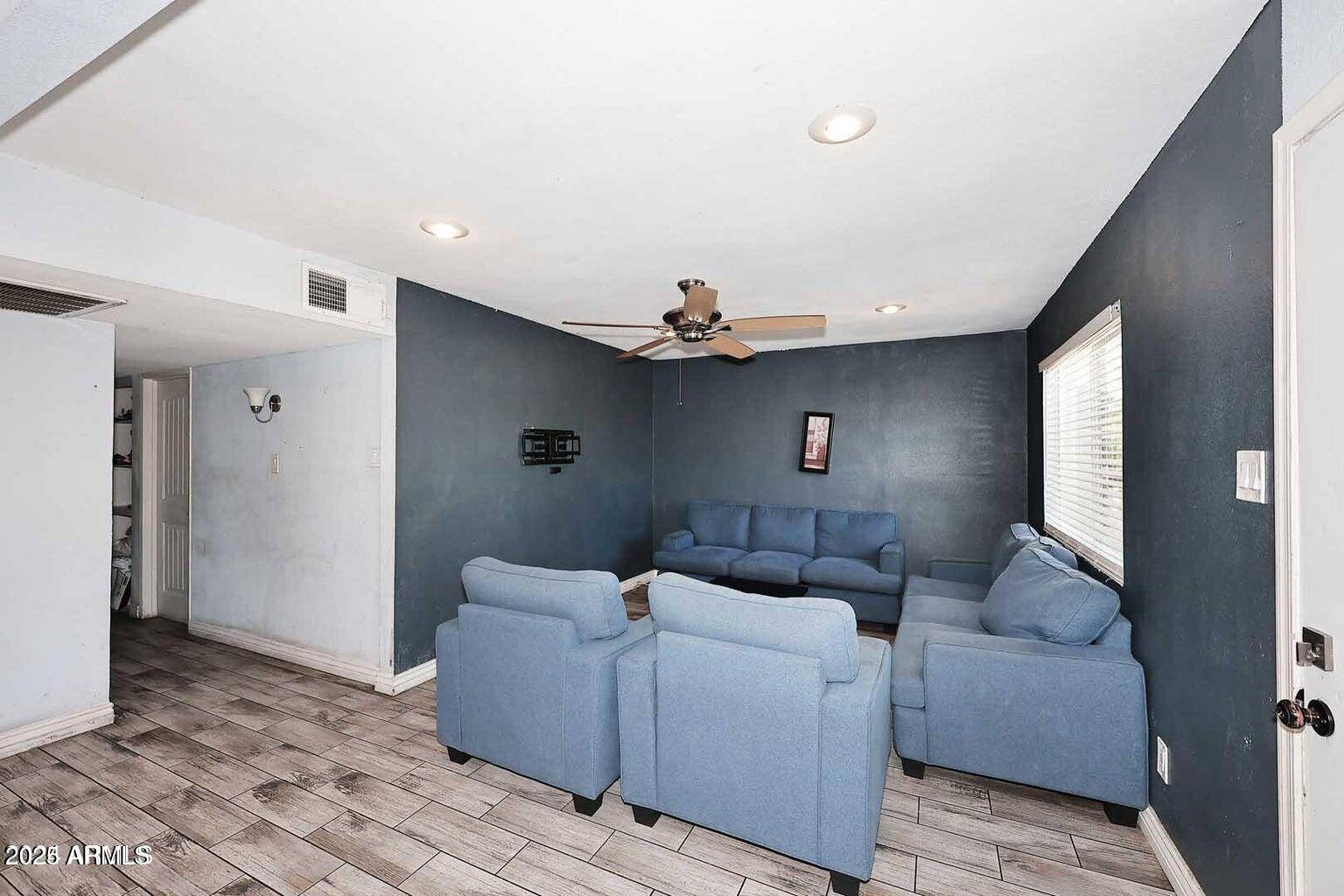 Phoenix, AZ 85009,4247 W CULVER Street