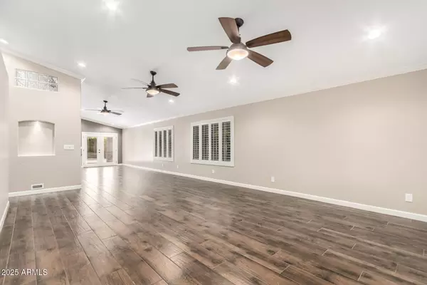 Phoenix, AZ 85032,17027 N 45TH Street