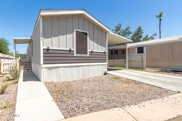 Chandler, AZ 85286,1650 S Arizona Avenue #117