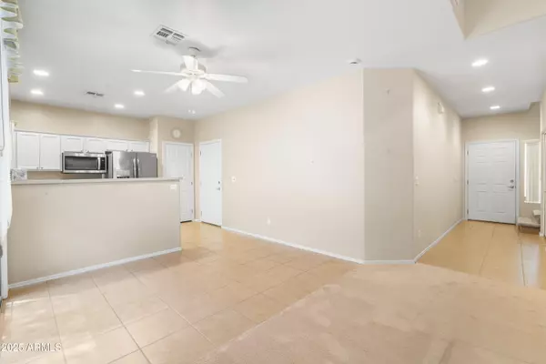 Fountain Hills, AZ 85268,9750 N MONTEREY Drive #19