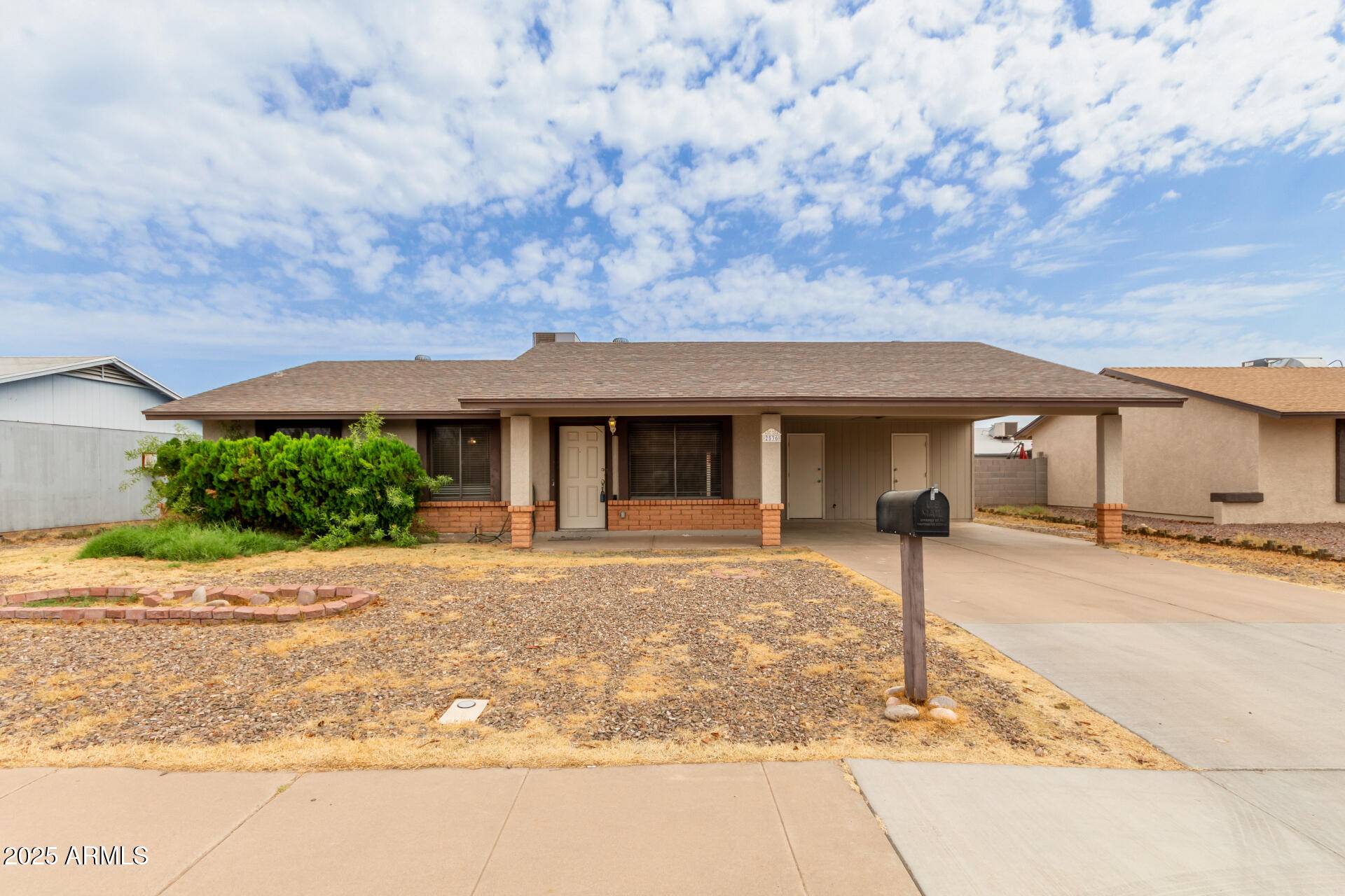 2536 E COMMONWEALTH Circle, Chandler, AZ 85225