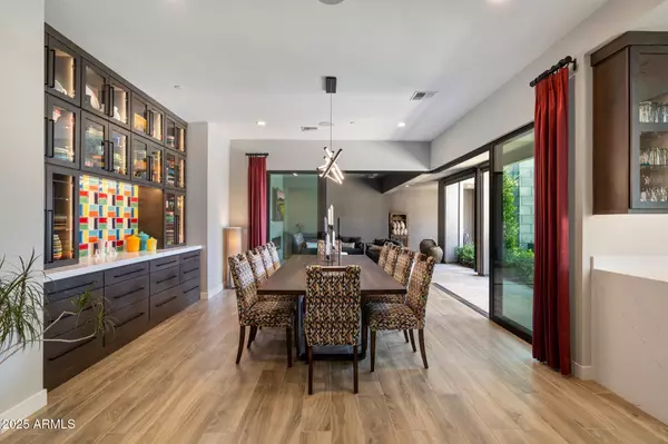 Scottsdale, AZ 85262,11946 E CAVEDALE Drive