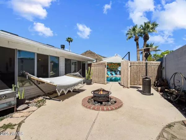 Phoenix, AZ 85029,13249 N 11TH Avenue