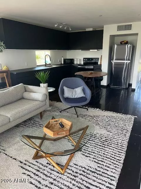 Tempe, AZ 85281,1436 S TERRACE Road #303