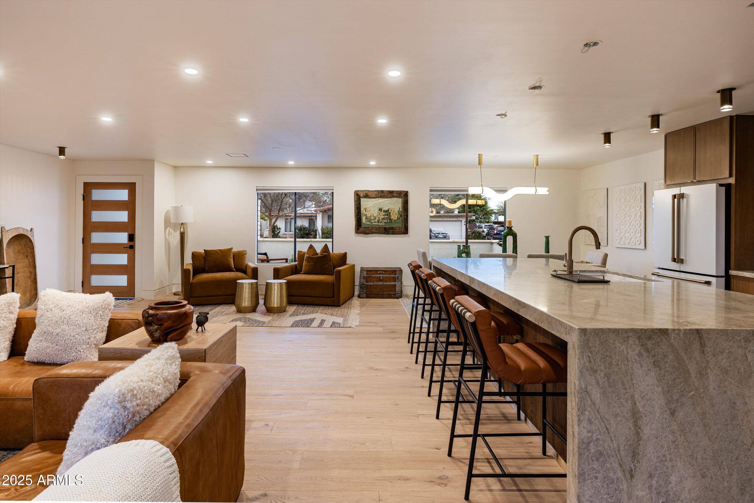 Scottsdale, AZ 85254,6912 E LUDLOW Drive