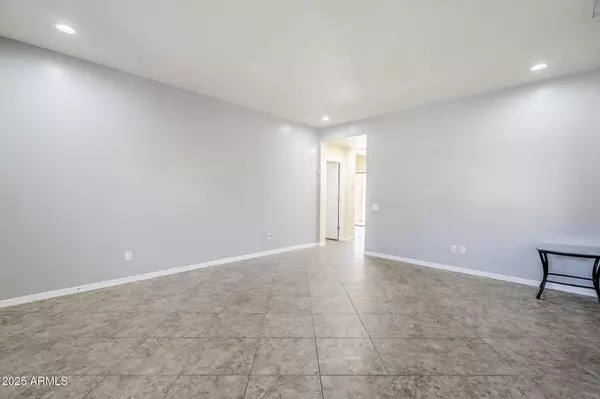 Phoenix, AZ 85023,2025 W Marconi Avenue