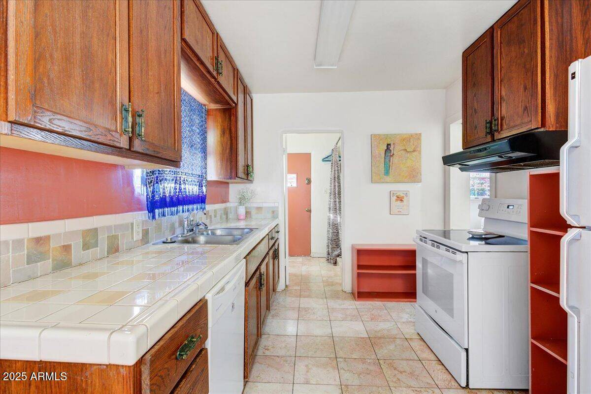 Mesa, AZ 85201,440 W 1ST Street