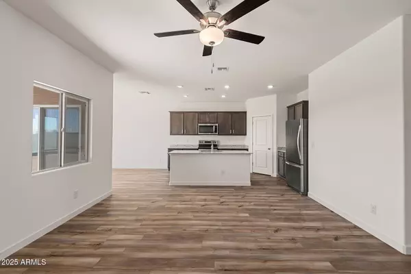 Casa Grande, AZ 85122,675 W PINTAIL Drive
