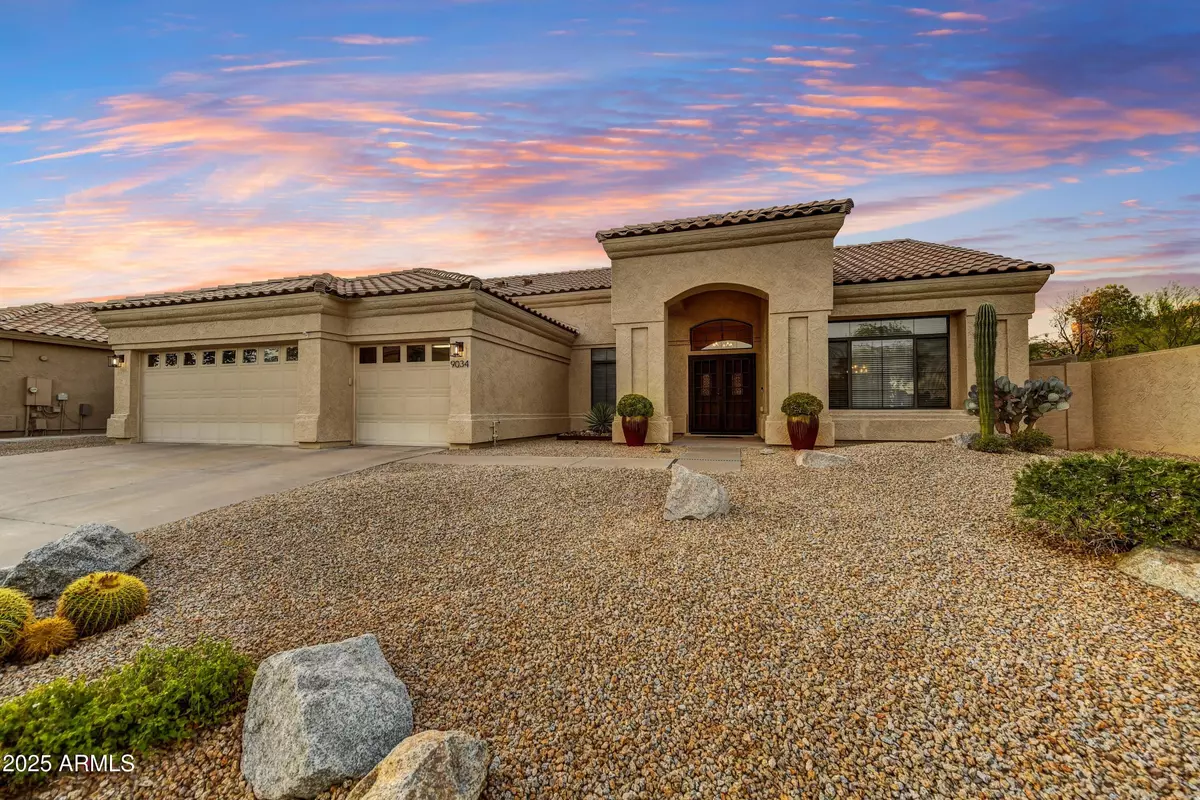 Scottsdale, AZ 85260,9034 E Helm Drive