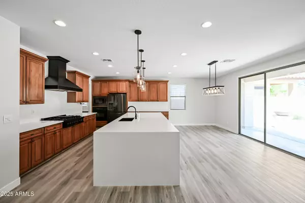 Phoenix, AZ 85085,2426 W HORSETAIL Trail