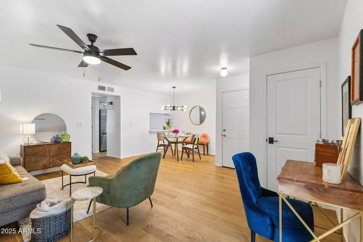 Phoenix, AZ 85018,3619 E MONTEROSA Street #101