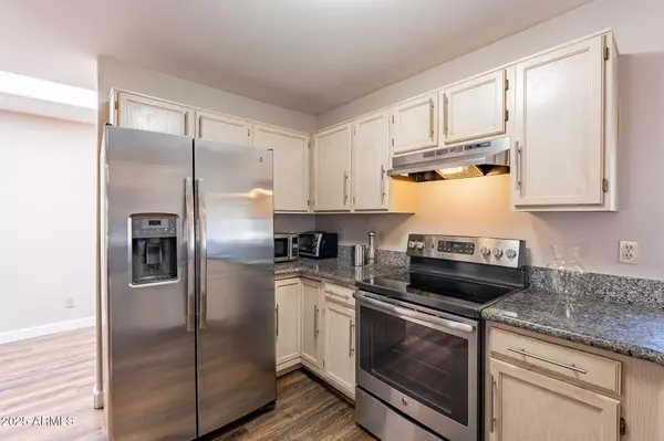 Mesa, AZ 85213,220 N 22nd Place #2097