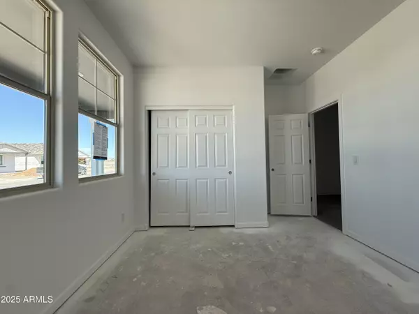 Tolleson, AZ 85353,9627 W TAMARISK Avenue