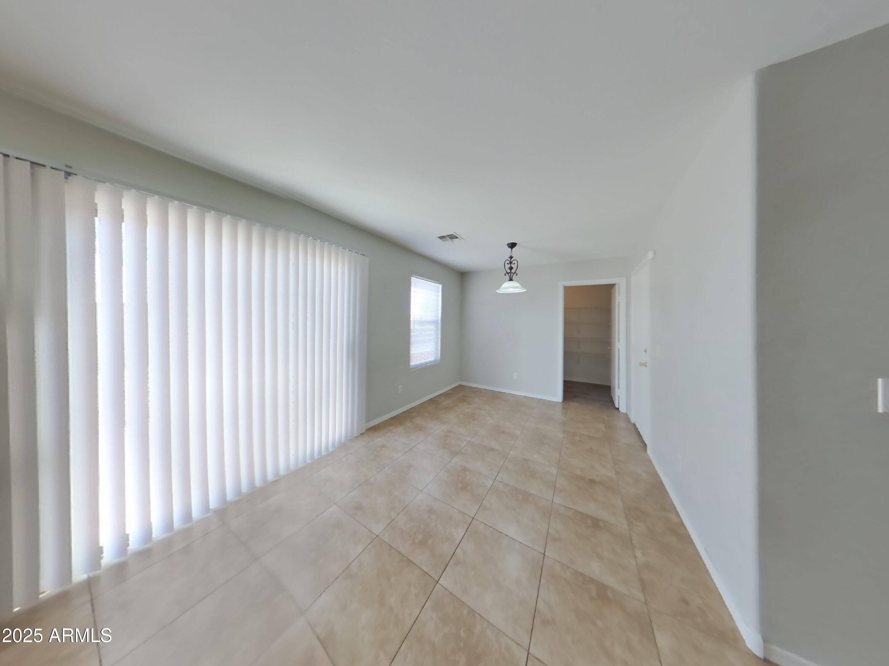 San Tan Valley, AZ 85140,2364 E MEADOW LARK Way