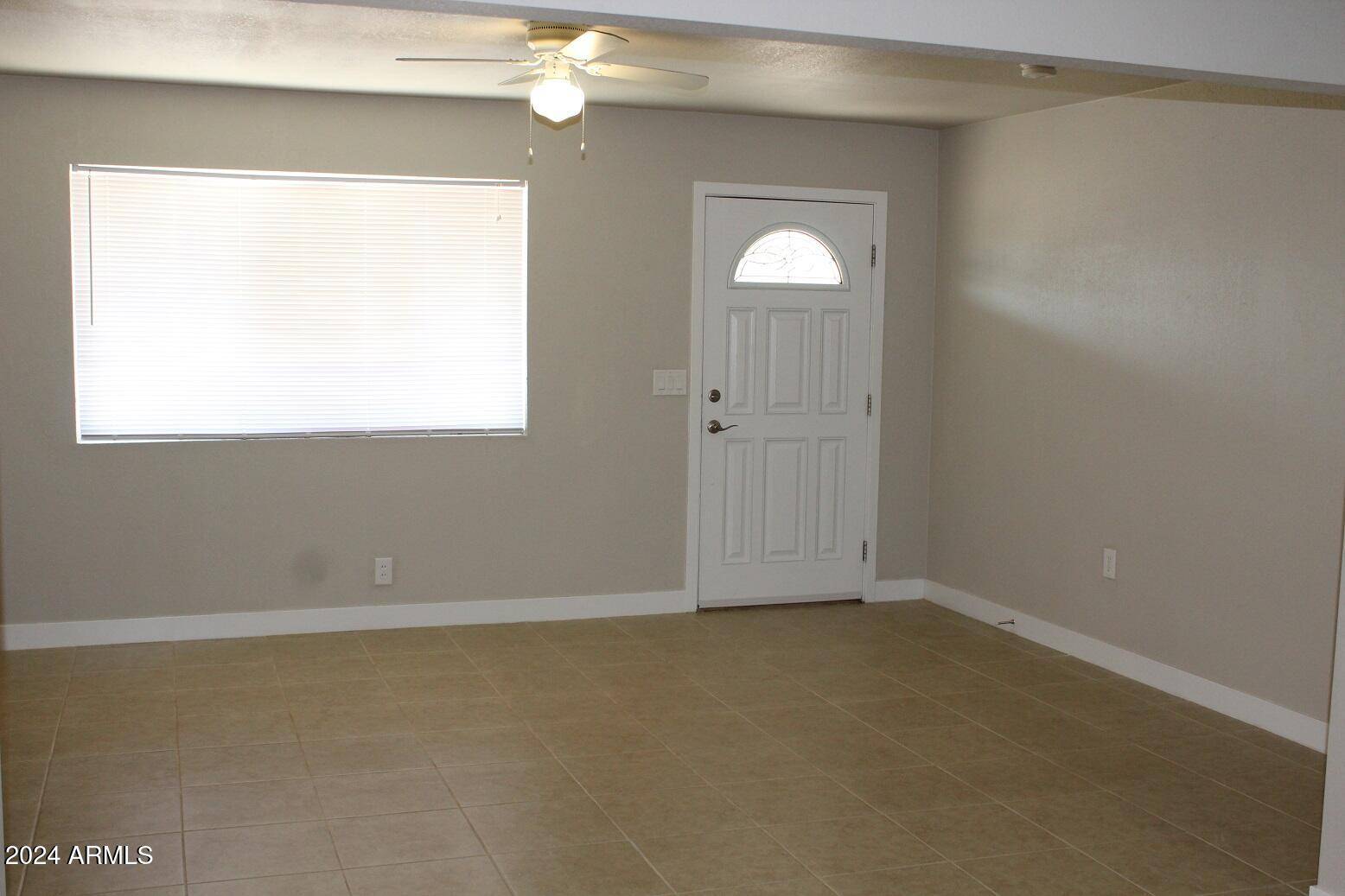 Phoenix, AZ 85029,3355 W LARKSPUR Drive