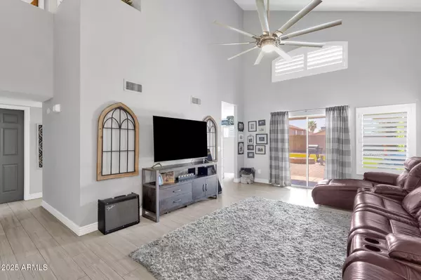 Phoenix, AZ 85027,20834 N 1ST Drive