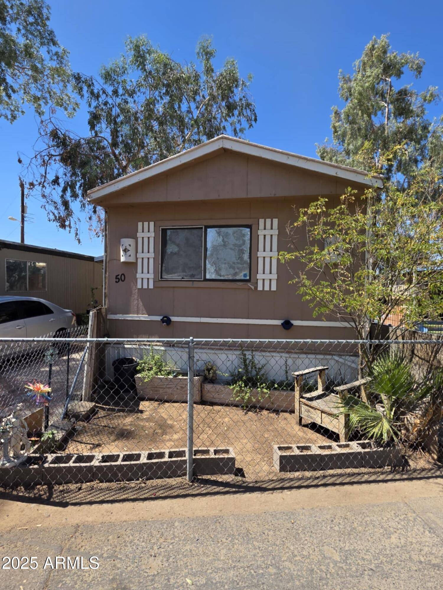 Phoenix, AZ 85041,4001 W SOUTHERN Avenue #50