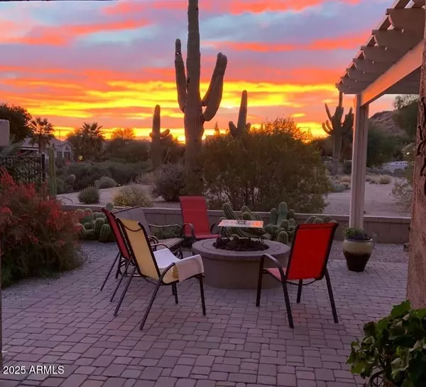 San Tan Valley, AZ 85143,32219 N ECHO CANYON Road