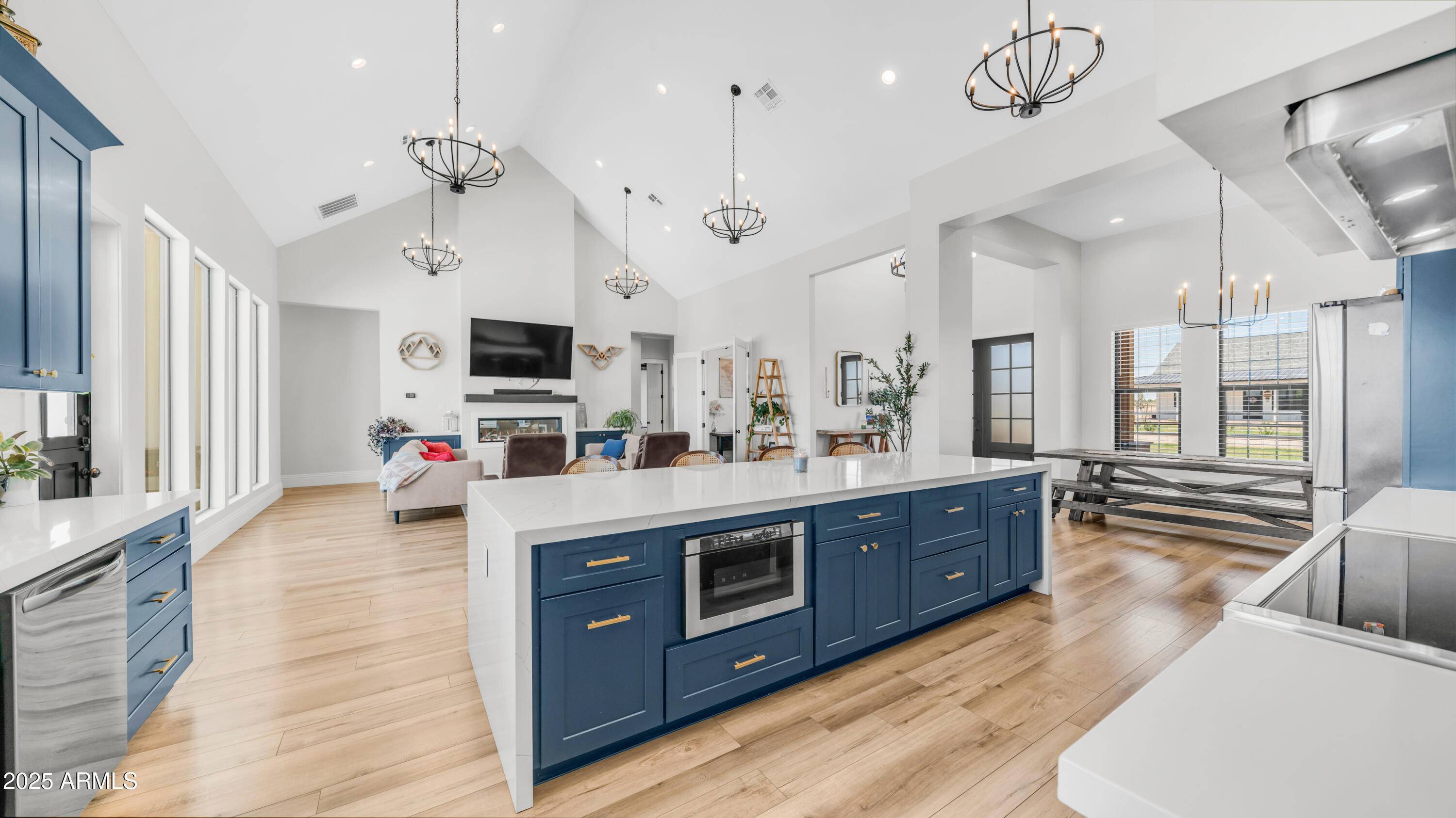 Palo Verde, AZ 85343,29617 W EAGLE Drive