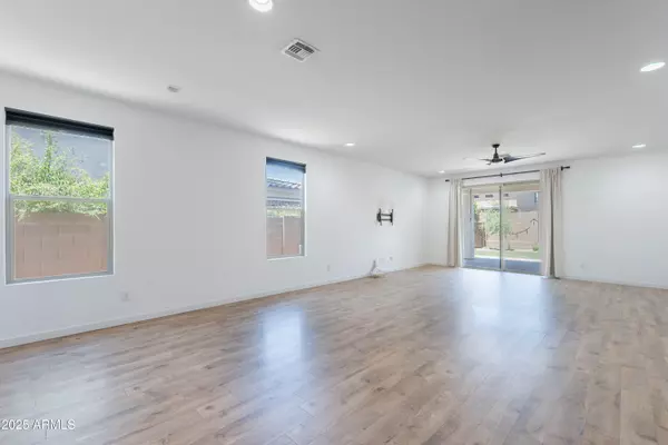 Peoria, AZ 85383,9570 W Whispering Wind Drive
