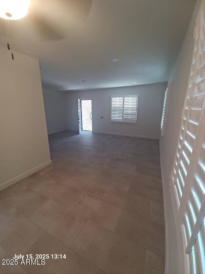 Phoenix, AZ 85013,1312 W ROMA Avenue