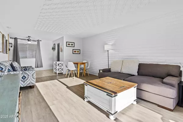 Scottsdale, AZ 85251,4354 N 82nd Street #138