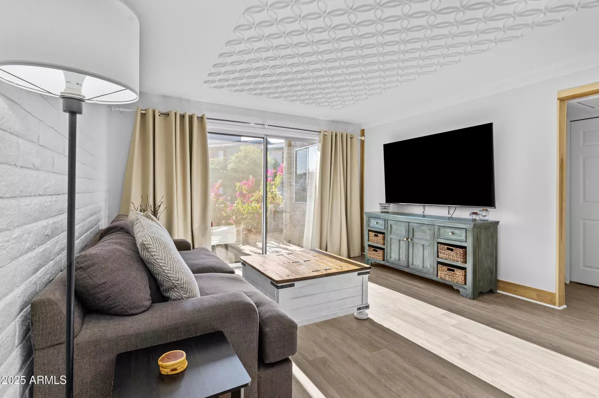 Scottsdale, AZ 85251,4354 N 82nd Street #138