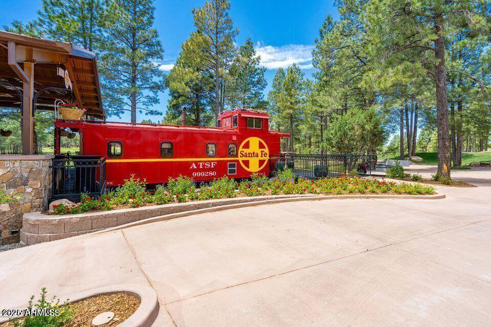 Flagstaff, AZ 86005,1590 E CASTLE HILLS Drive #3