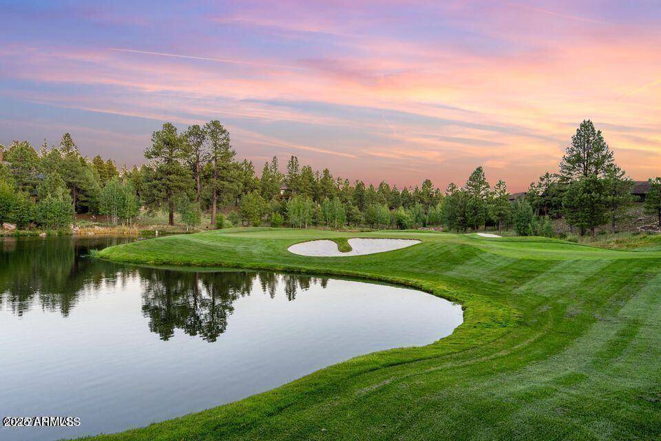 Flagstaff, AZ 86005,1590 E CASTLE HILLS Drive #3