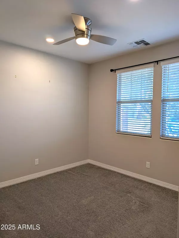 Gilbert, AZ 85233,1719 S SPARTAN Street