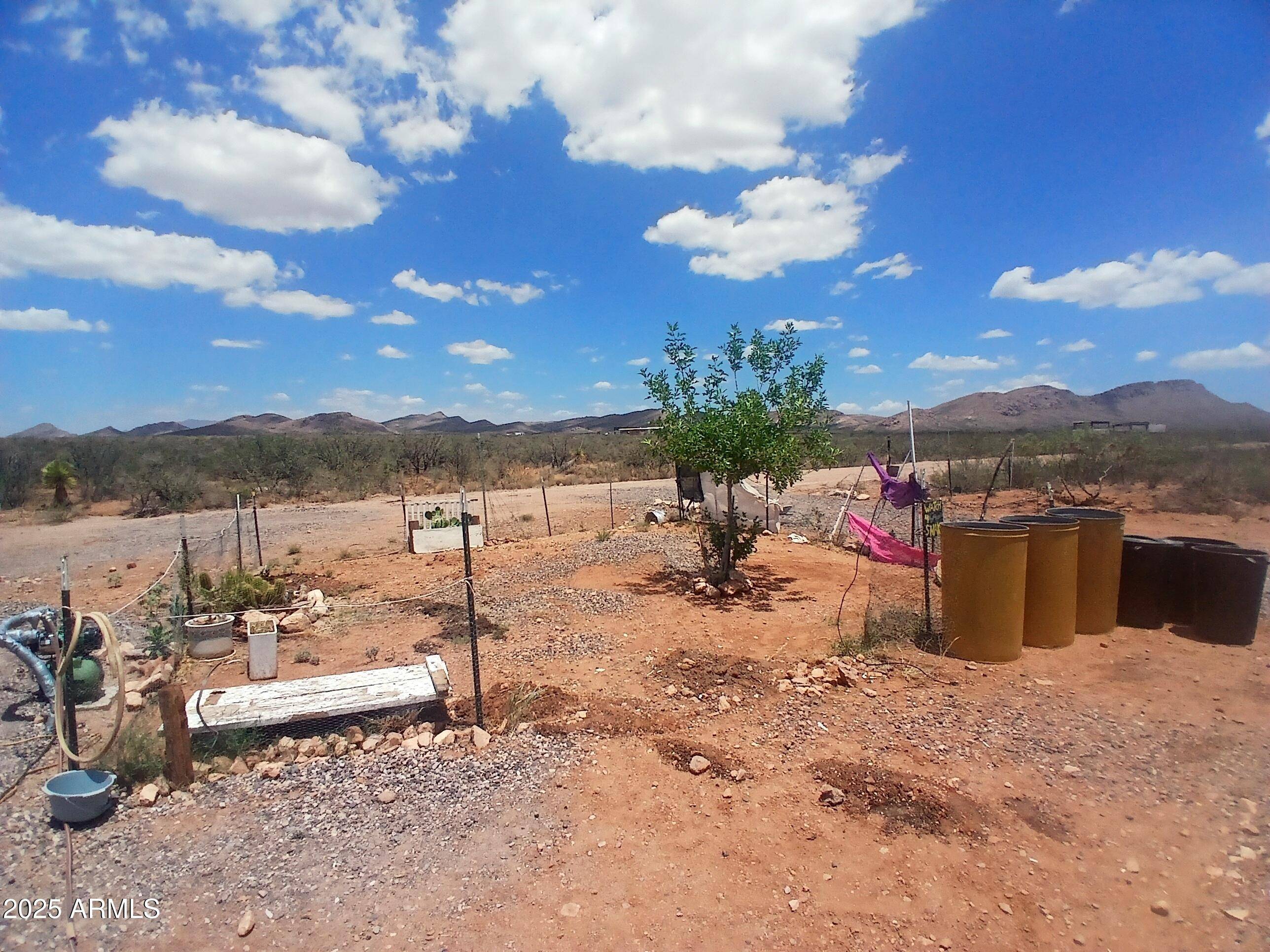 Douglas, AZ 85607,3283 E Calle Los Vientos --