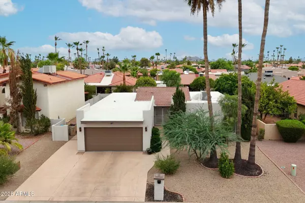 10421 E SILVERTREE Drive, Sun Lakes, AZ 85248