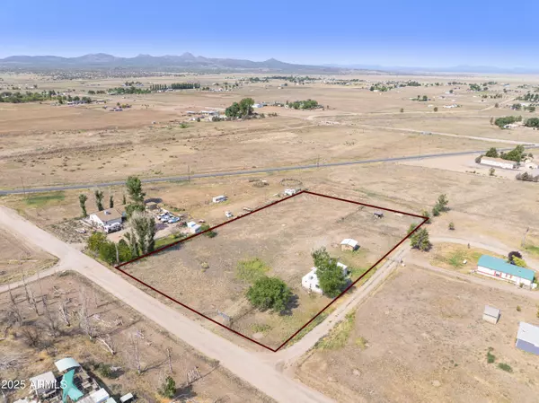Paulden, AZ 86334,25050 N LARITA Road #000