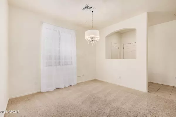 San Tan Valley, AZ 85143,298 E DIAMOND Trail
