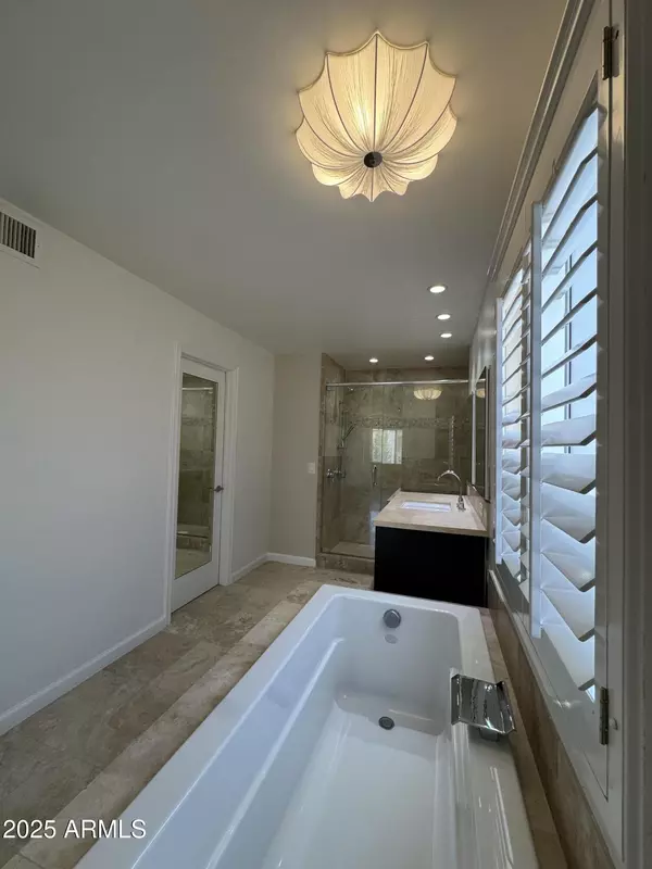 Scottsdale, AZ 85250,5888 N 83RD Street