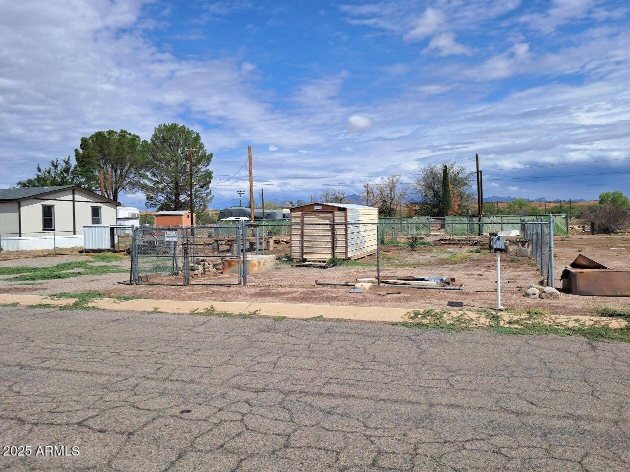Huachuca City, AZ 85616,213 E Yuma Street #10649009A