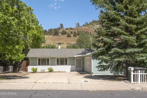 6320 N Mountaineer Road, Flagstaff, AZ 86004