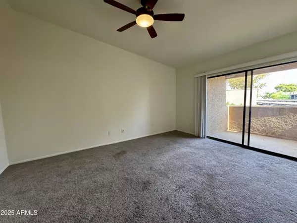 Scottsdale, AZ 85250,7950 E STARLIGHT Way #224