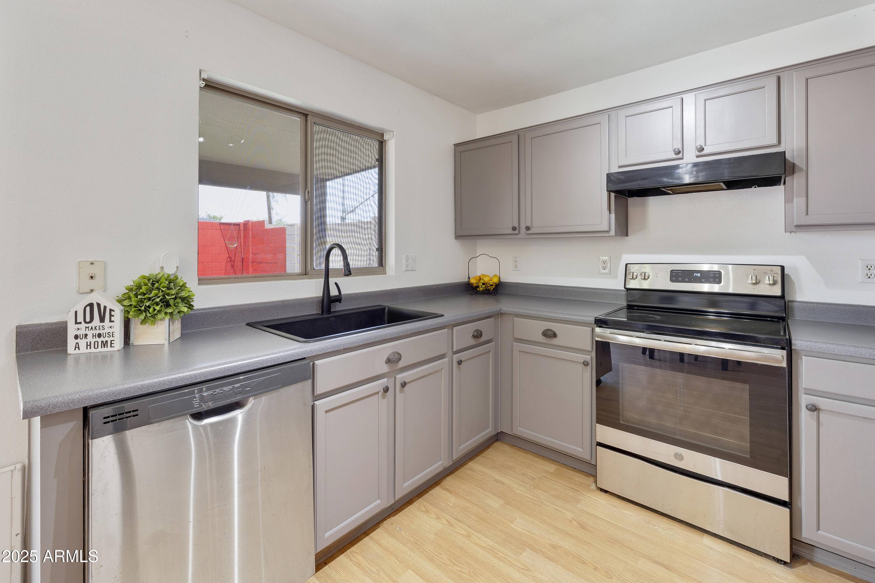 Mesa, AZ 85208,9960 E DRAGOON Circle