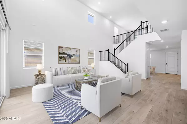 Phoenix, AZ 85041,2319 W PEARCE Road