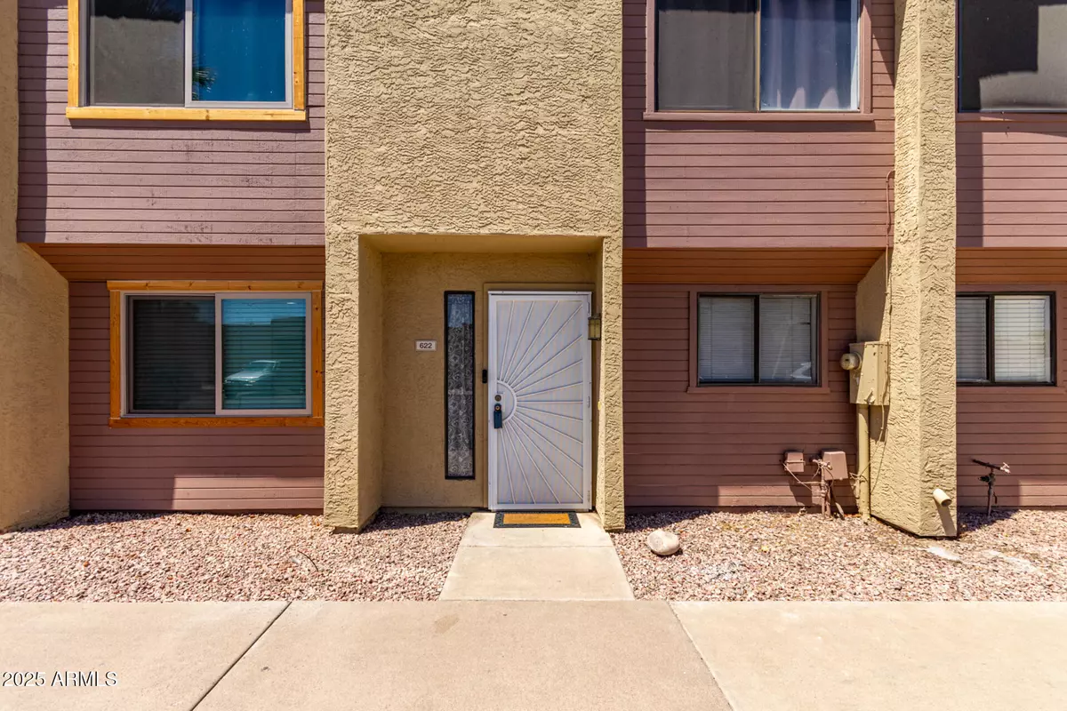 Tempe, AZ 85281,622 W 14TH Street