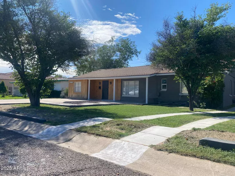 6842 N 14TH Street, Phoenix, AZ 85014