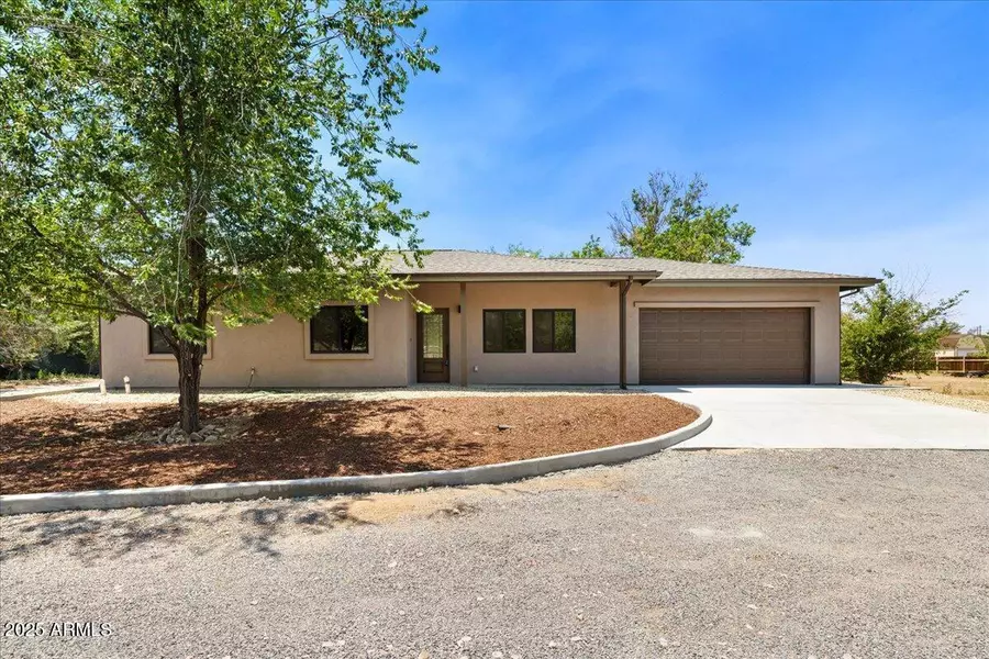 7010 N RACE TRACK Road, Prescott, AZ 86305