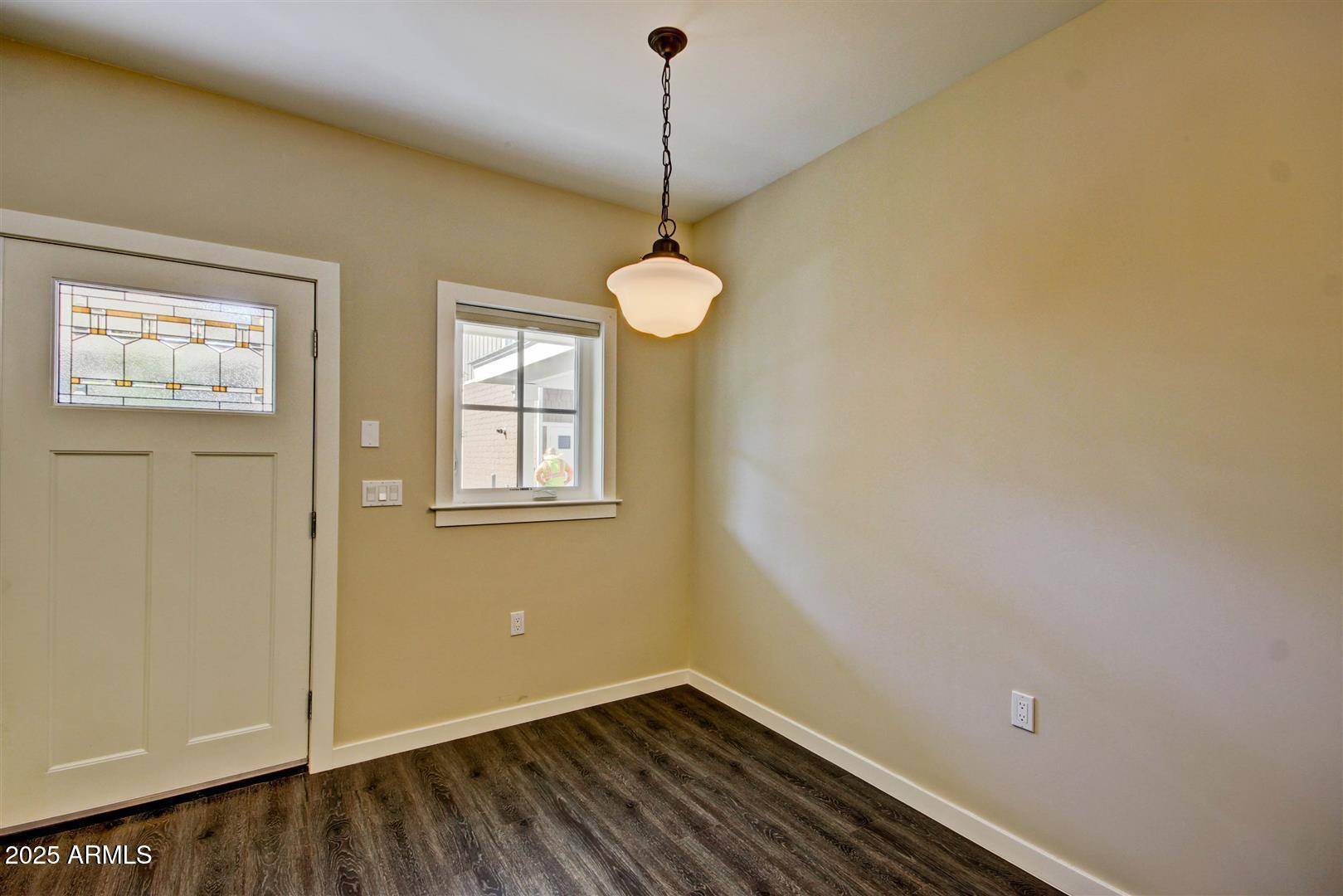 Tempe, AZ 85281,925 S ASH Avenue #1004